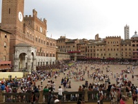 IMG 1268  Siena - Probe für den Palio (Pferderennen auf dem auf dem zentralen Platz der Stadt, der Piazza del Campo)